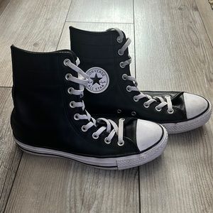Converse high top